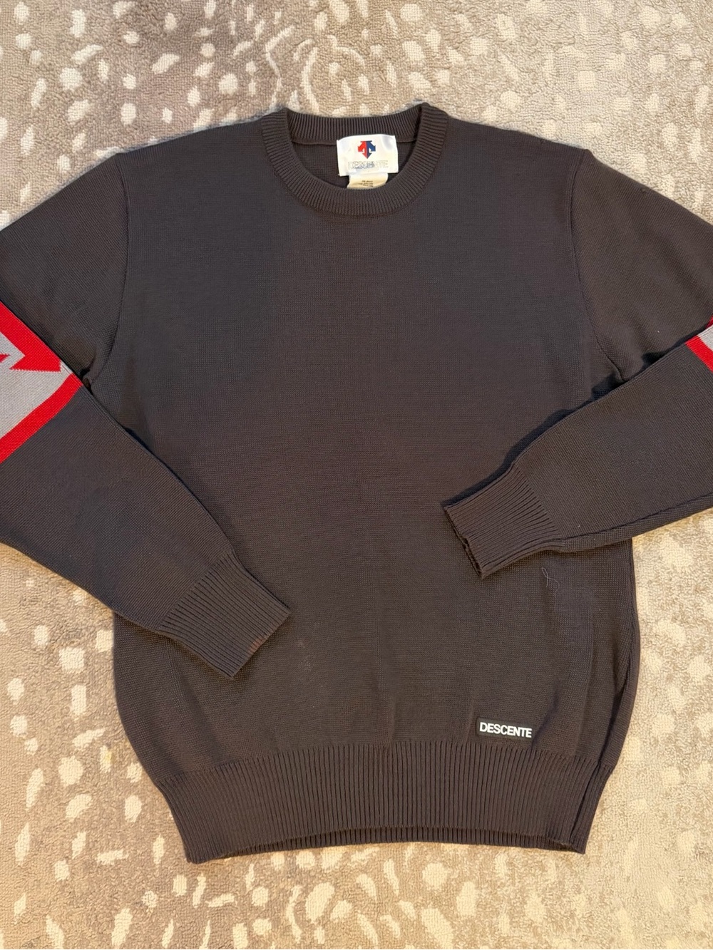 Descente Brown Crewneck Sweater with Red Sleeve Accents wool men’s large vtg